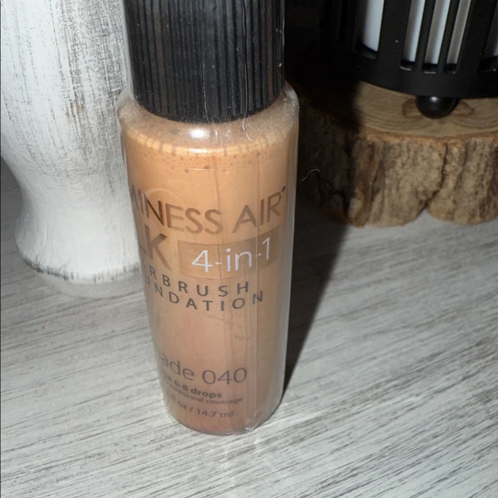 Luminess Air 4-in-1 Foundation- Shade 040 *SEALED*